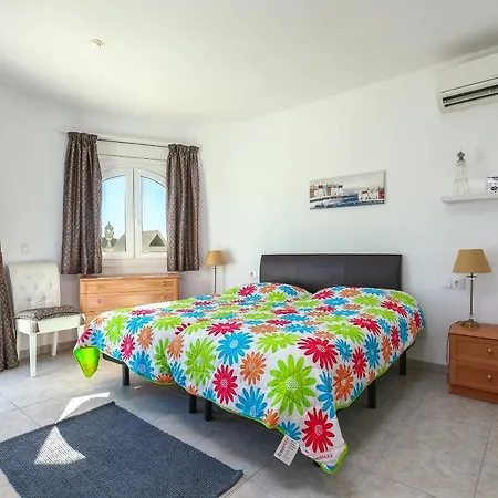 V024 - Ebre Villa