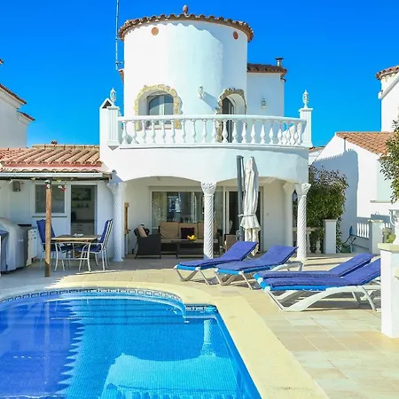 V024 - Ebre Villa *